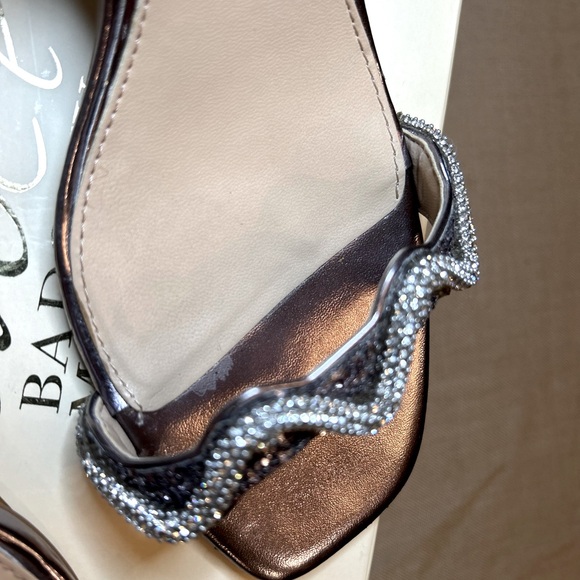 Jewel Badgley Mischka Glitter block heel sandal 7 1/2 - Picture 8 of 12